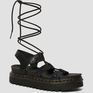 DR MARTENS || nartilla 11 iridescent crackle